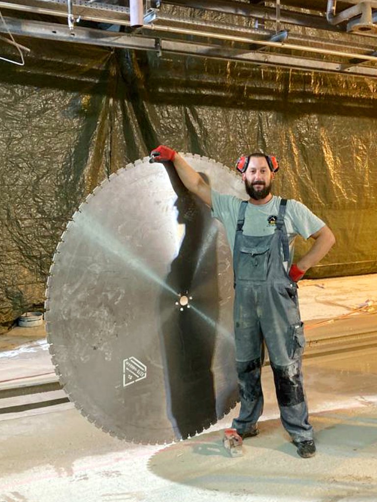 Asphaltsägen